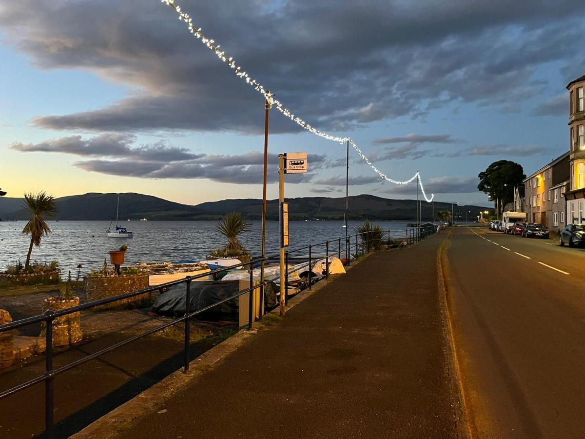 Beautiful Upper Apartment/Stunning Sea Views, Isle Of Bute Port Bannatyne Exterior photo